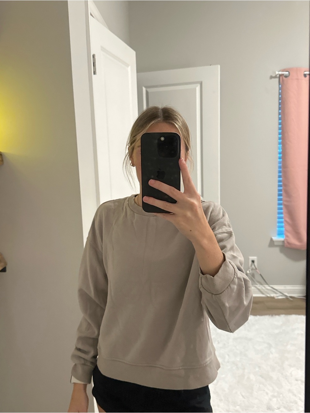 H&M Women's Crewneck Sweatshirt in Taupe
